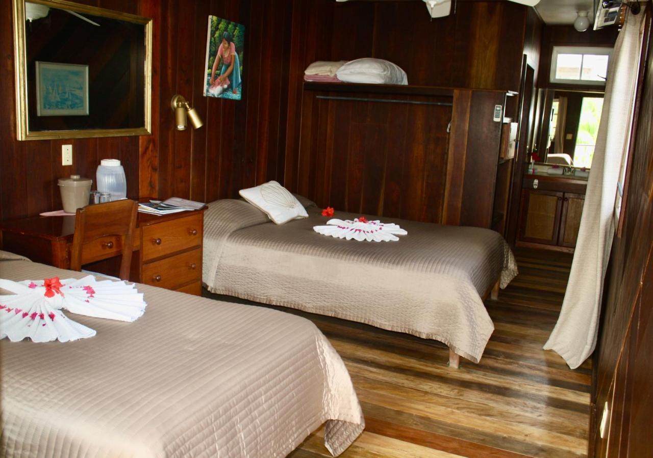Holiday Hotel Сан-Педро Экстерьер фото